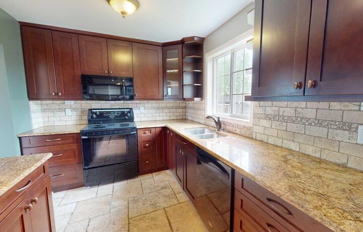 Property Photo: 9105 96 Ave AB T0A 2C0