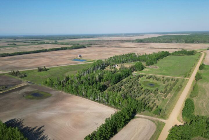 Property Photo: 12072 Twp Rd 1072 AB T0H 2H0