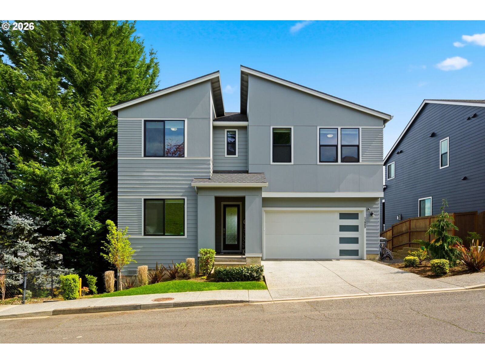 Property Photo: 13009 NW 31st Ave WA 98685