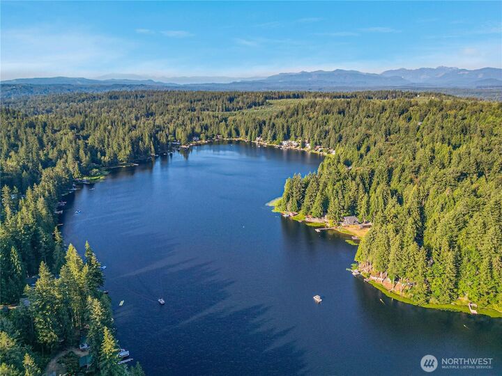 Property Photo:  3316  288th Avenue NE  WA 98053 