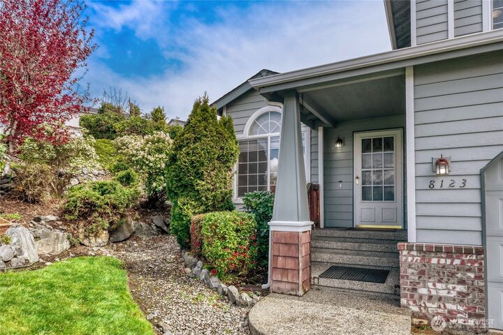 Property Photo:  8123  77th Avenue NE  WA 98258 