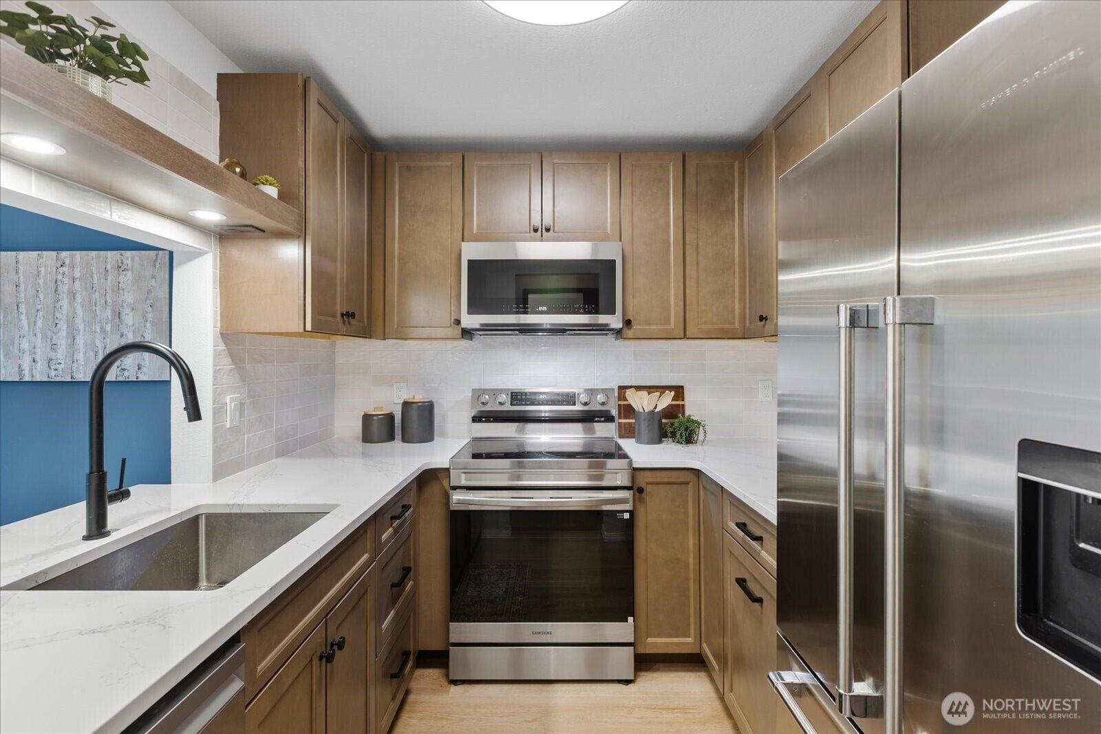 Property Photo:  21615  80th Avenue W 215  WA 98026 