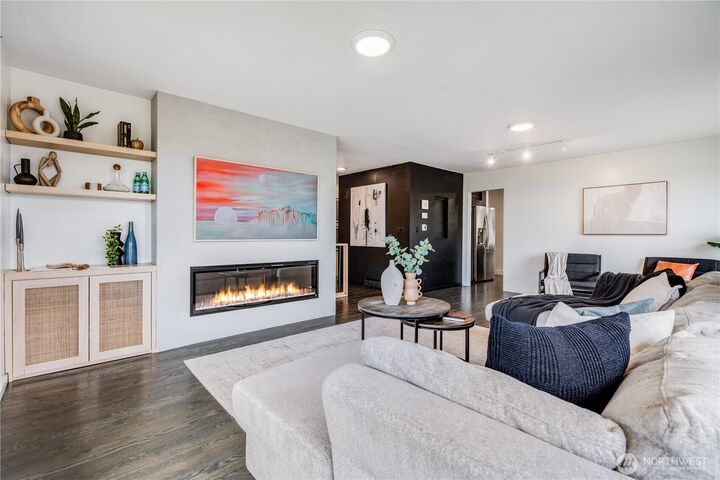 Property Photo:  4921  50th Avenue S  WA 98118 