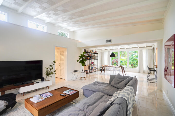 Property Photo:  216 32nd Street  FL 33407 