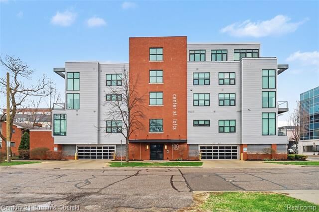 Property Photo:  100 N Center Street 402  MI 48067 