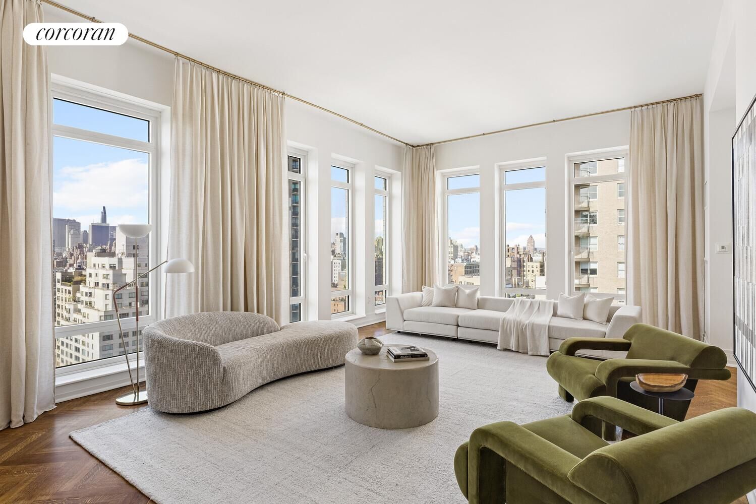Property Photo:  205 E 85th Street Ph2cd  NY 10028 