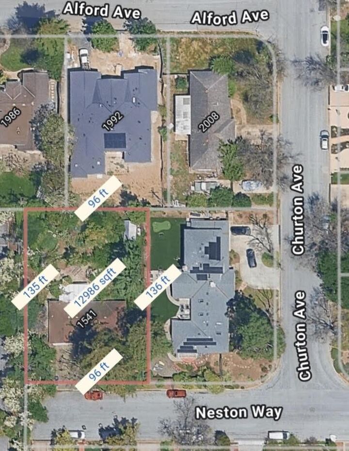 Property Photo:  1541 Neston Way  CA 94024 