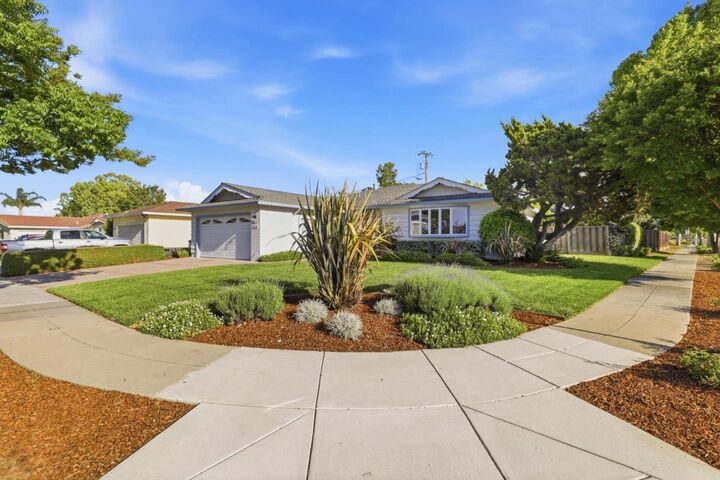 Property Photo:  1670 Andalusia Way  CA 95125 