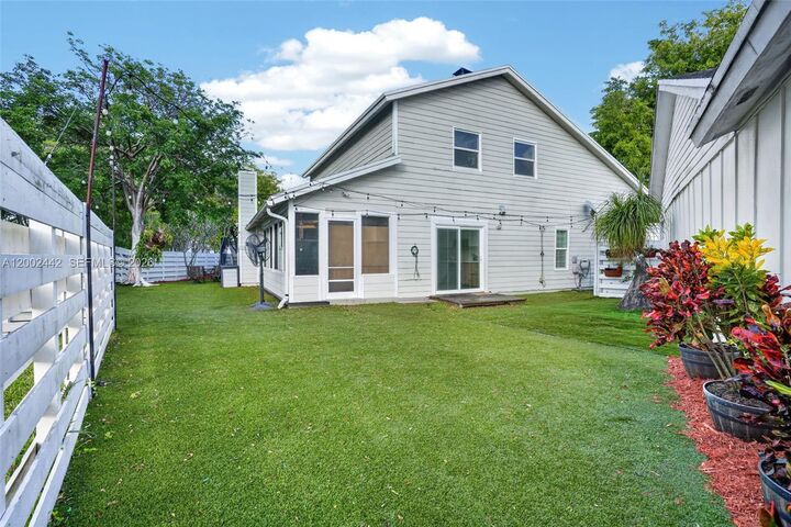 Property Photo:  14914 SW 142nd Pl  FL 33186 