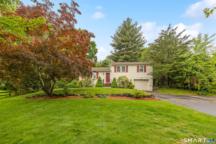 Property Photo:  277 Tryon Street  CT 06457 