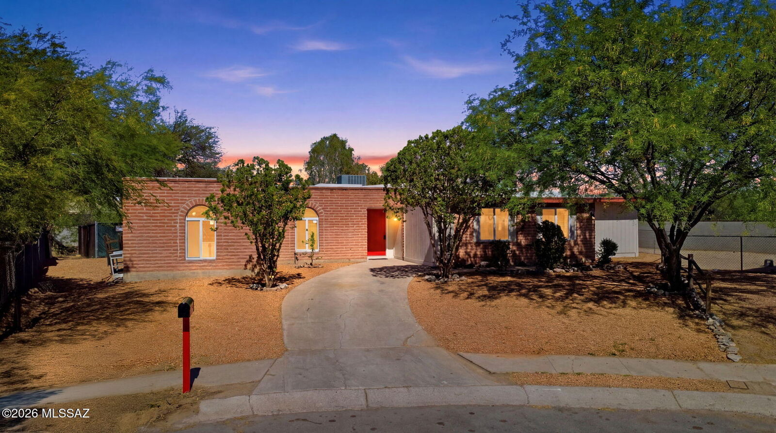 Property Photo: 1701 W Calle Acapulco AZ 85713