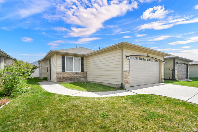 Property Photo:  302 N Foxboro Dr  UT 84054 