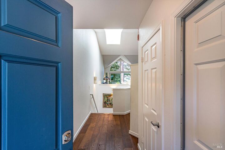 Property Photo:  2008 Stonefield Lane  CA 95403 