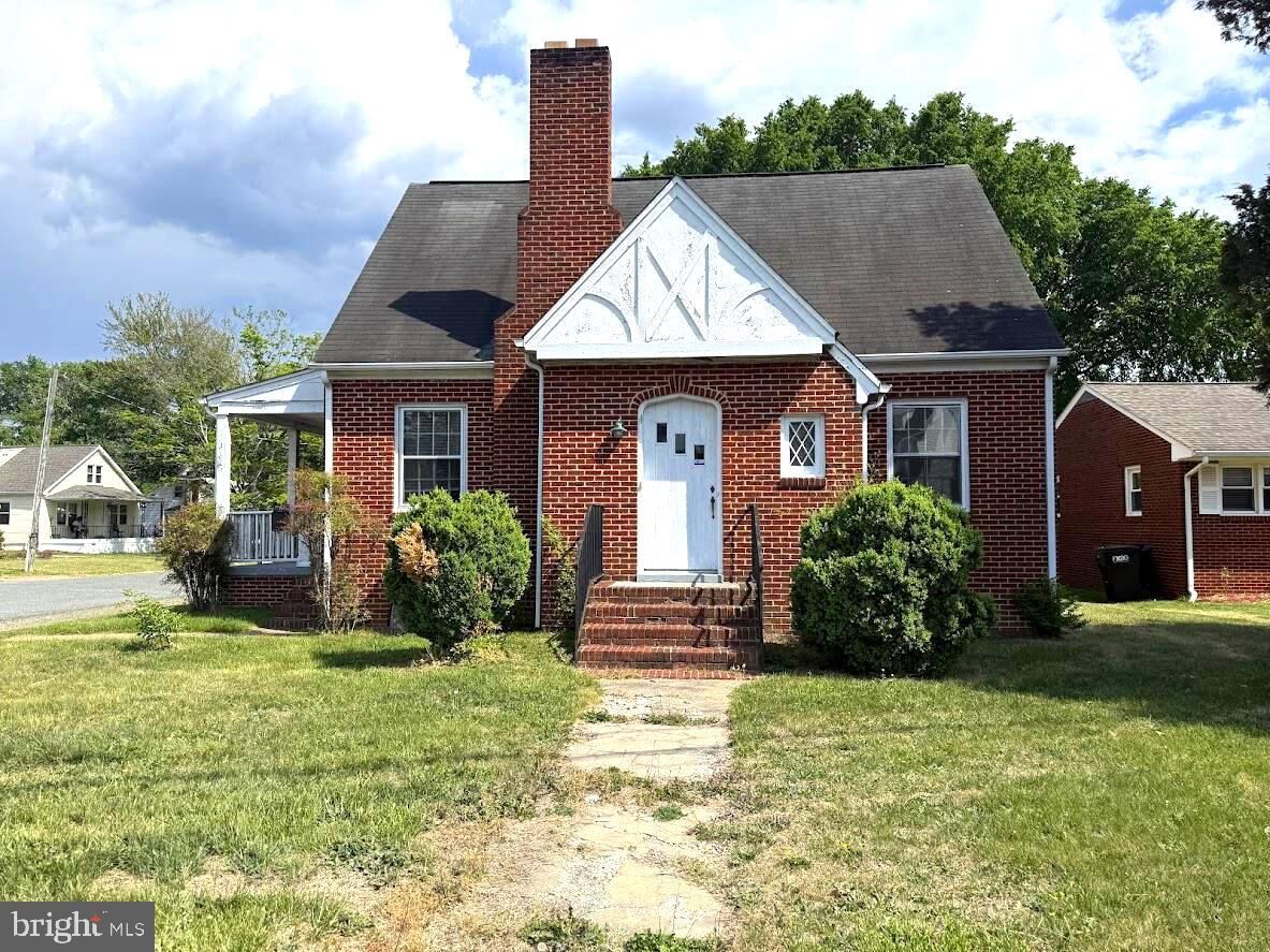 Property Photo:  2401 Lafayette Boulevard  VA 22401 