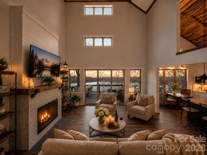 Property Photo:  5888 Wood Duck Way  NC 28609 