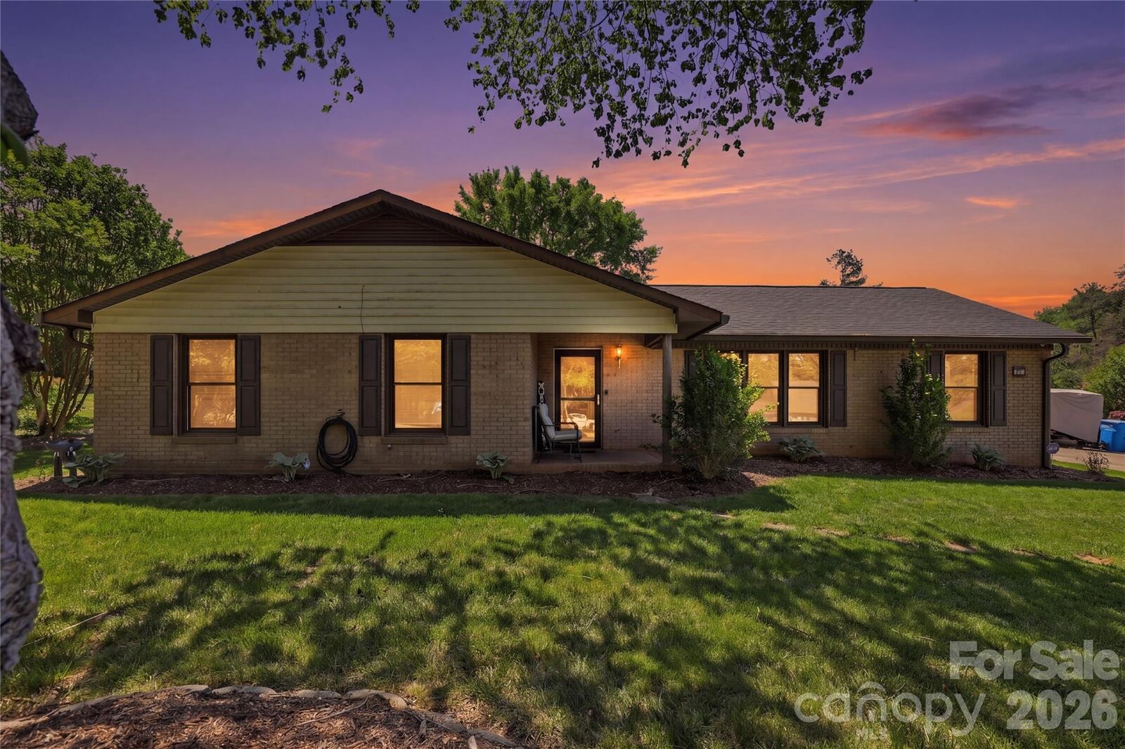 Property Photo:  125 Southwood Park Road  NC 28117 