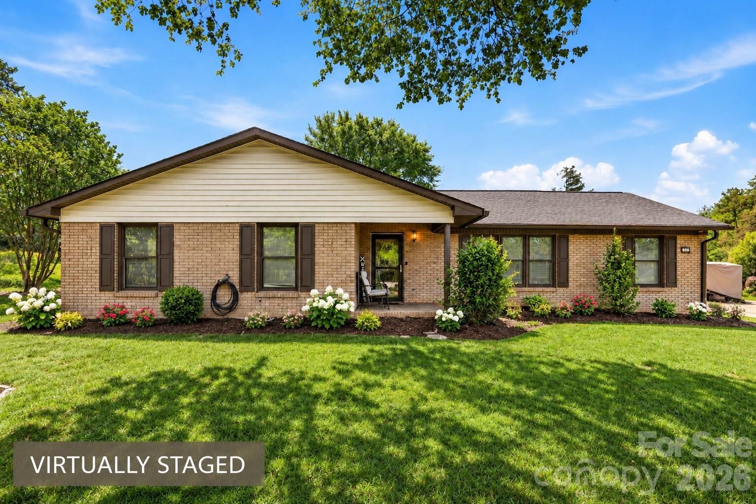 Property Photo: 125 Southwood Park Road NC 28117