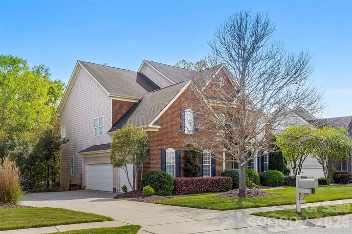 Property Photo:  1220 Nightingale Road  NC 28173 