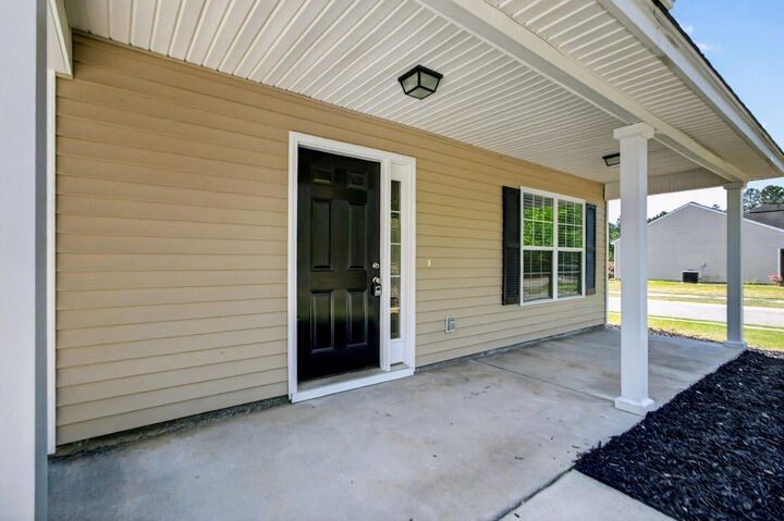 Property Photo:  250 White Street  SC 29461 
