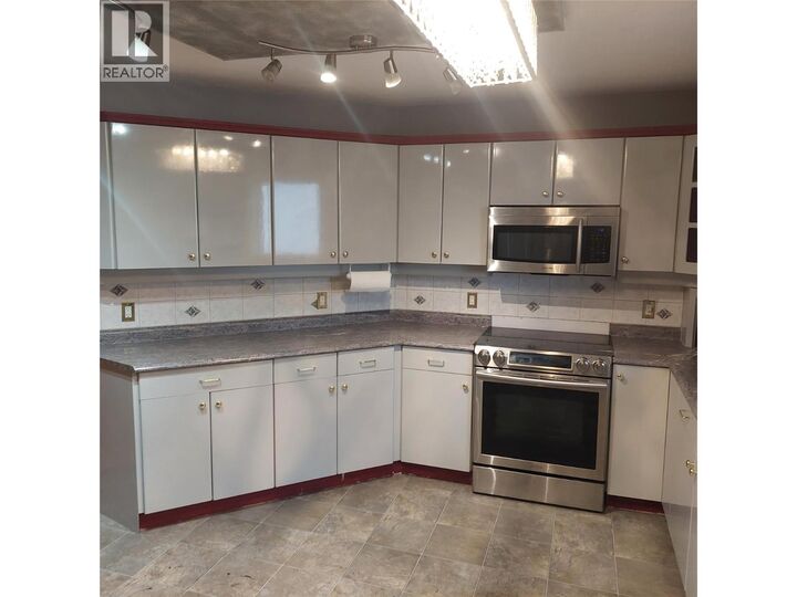 Property Photo: 197 Ritchie Court BC V1V 2A8