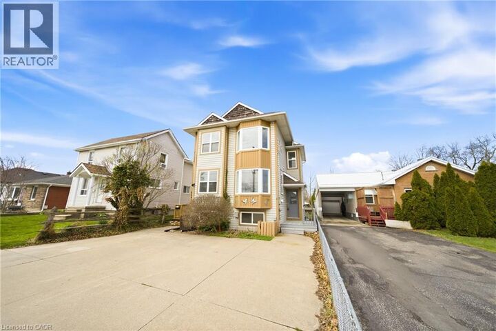 Property Photo: 233 Vine Street ON L2M 4S9