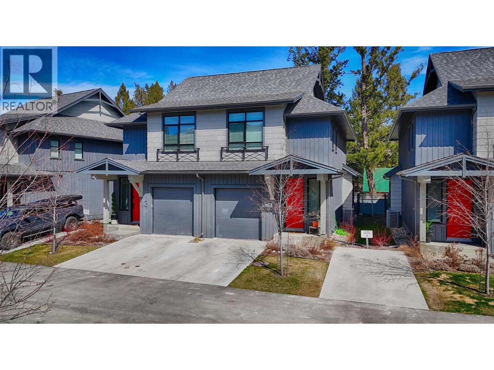 Property Photo: 703 15A Crescent 12 BC V0A 1K4