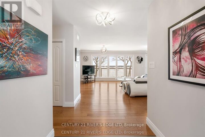 Property Photo:  17 Hardy Crescent  ON K6V 3A2 