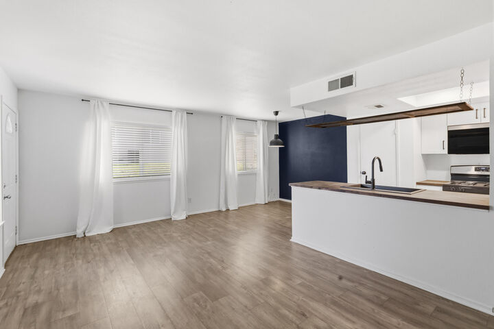 Property Photo:  72532 Edgehill Drive 2  CA 92260 