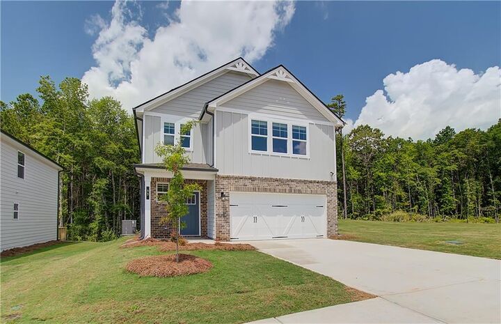 Property Photo: 86 Hydrangea Circle GA 30213