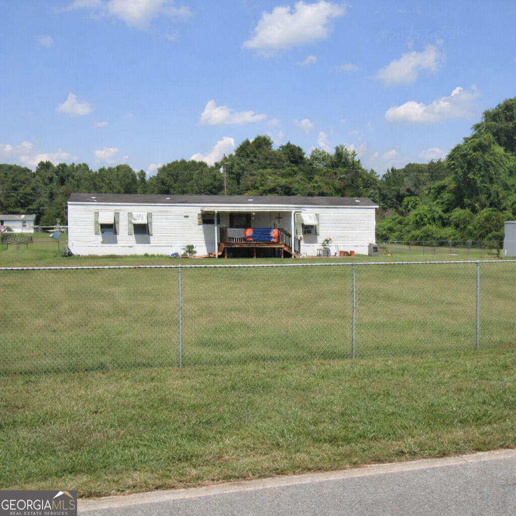 Property Photo:  213 Highway 3 N  GA 30228 
