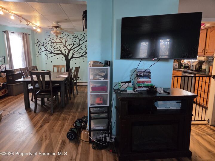 Property Photo:  941 Main Avenue  PA 18519 