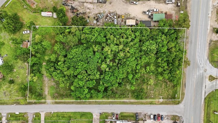 Property Photo:  1211 Sheldon Rd Road  TX 77530 