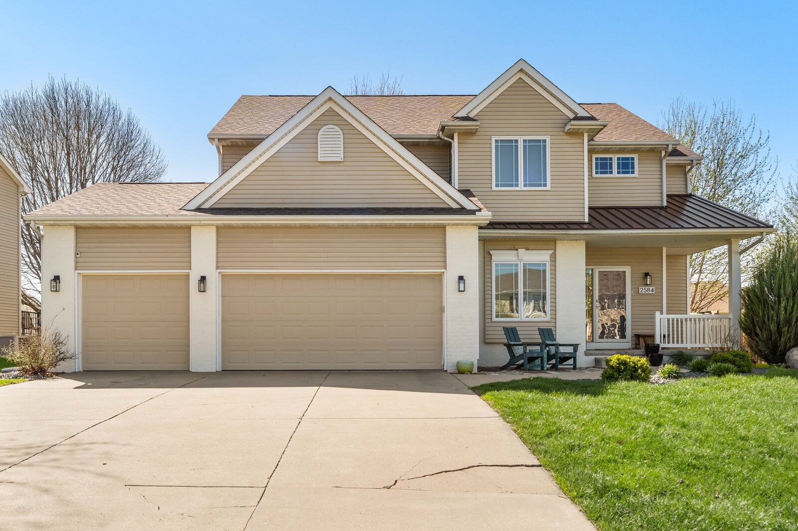 Property Photo: 2584 NW 158th Street IA 50325