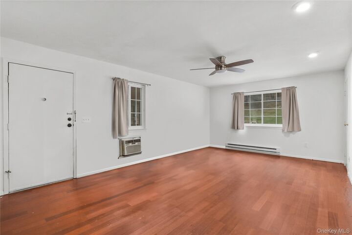 Property Photo:  420 Fox Run Lane  NY 10512 