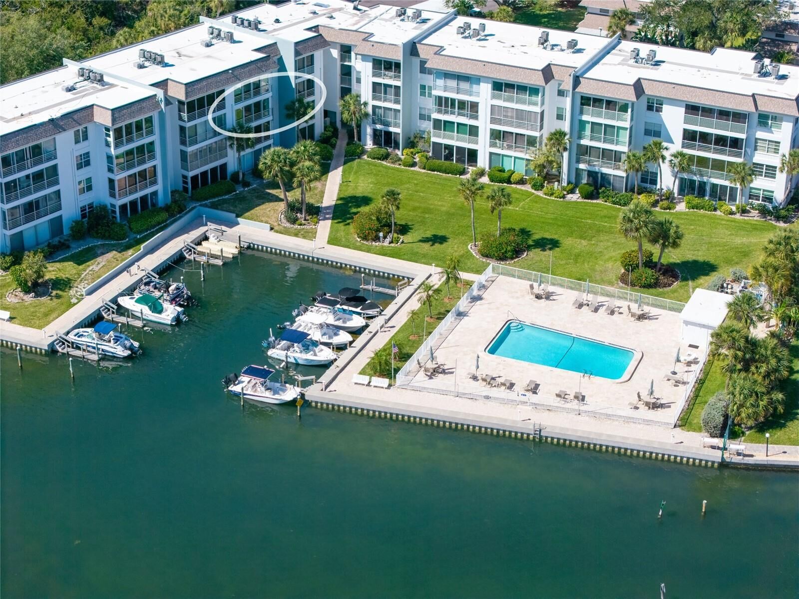 Property Photo:  600 Sutton Place B302  FL 34228 