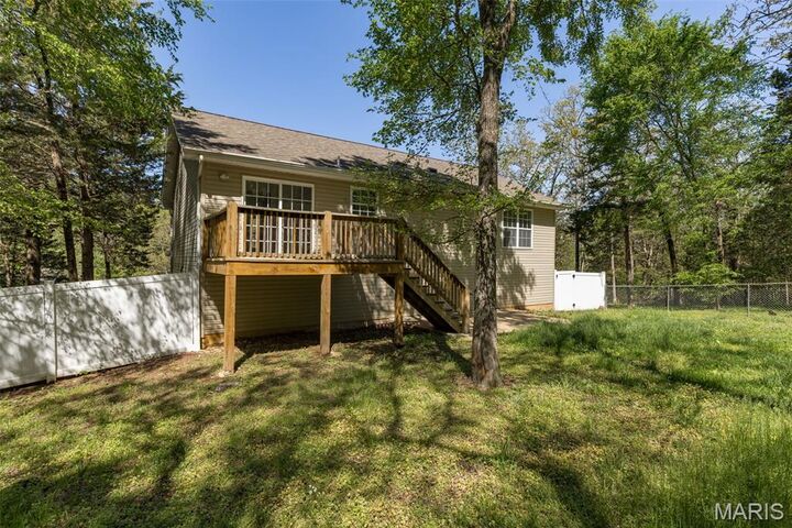 Property Photo:  1022 S Lakeview Drive  MO 63020 