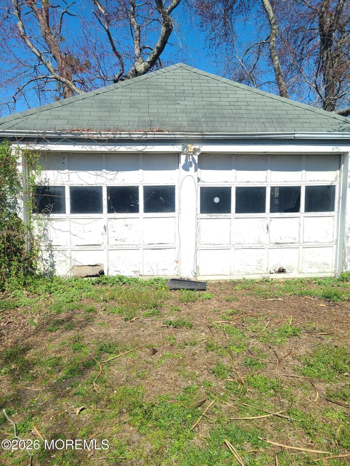 Property Photo:  32 Bayview Drive  NJ 08723 
