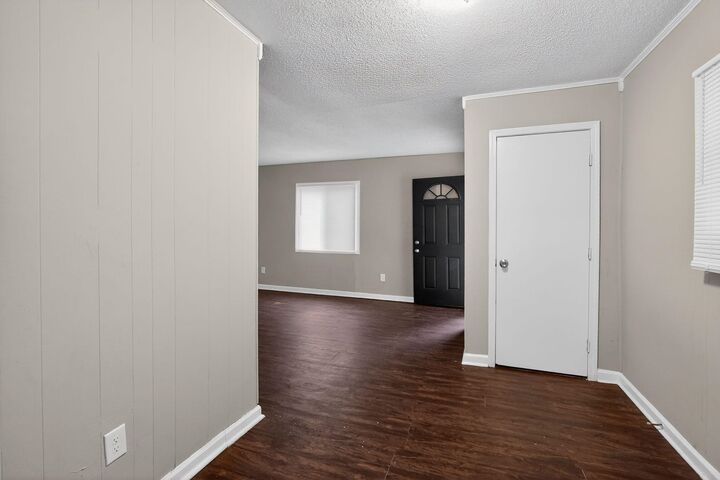 Property Photo:  4274 Deerland St  TN 38109 