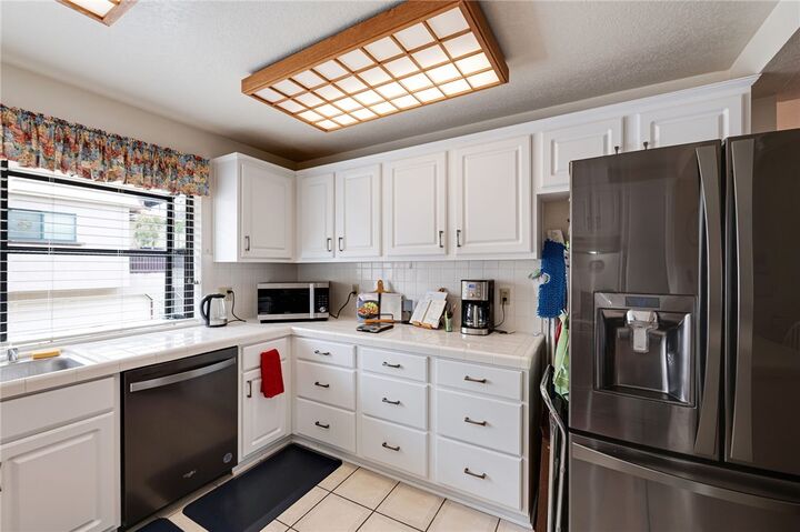 Property Photo:  42 Esperanza Avenue  CA 91024 