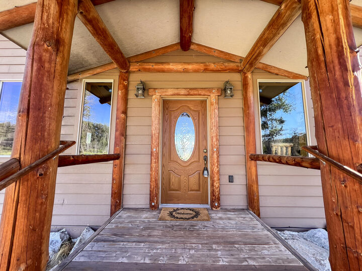 Property Photo:  333 Bonaparte Lake Rd  WA 98855 