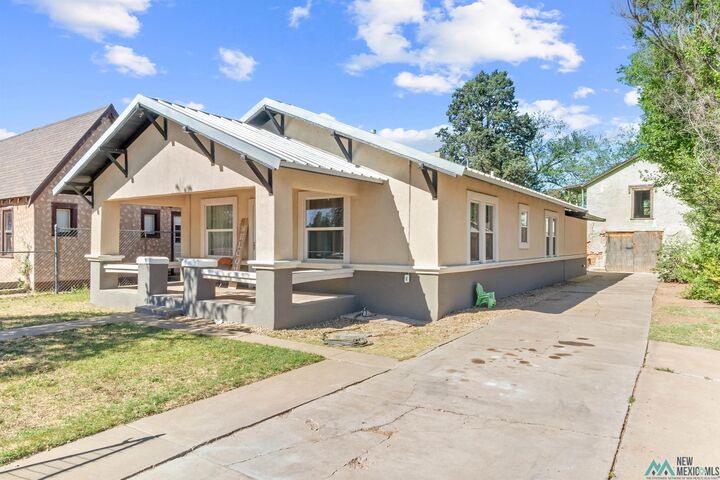 Property Photo:  1008 Rencher Street  NM 88101 