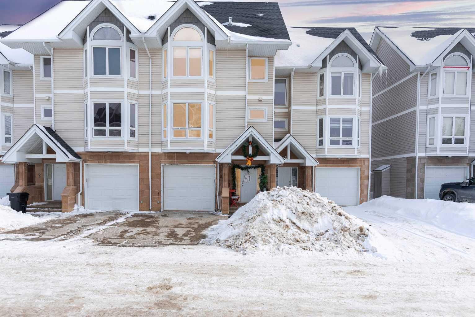 Property Photo: 97 Wilson Drive 3 AB T9H 5R4