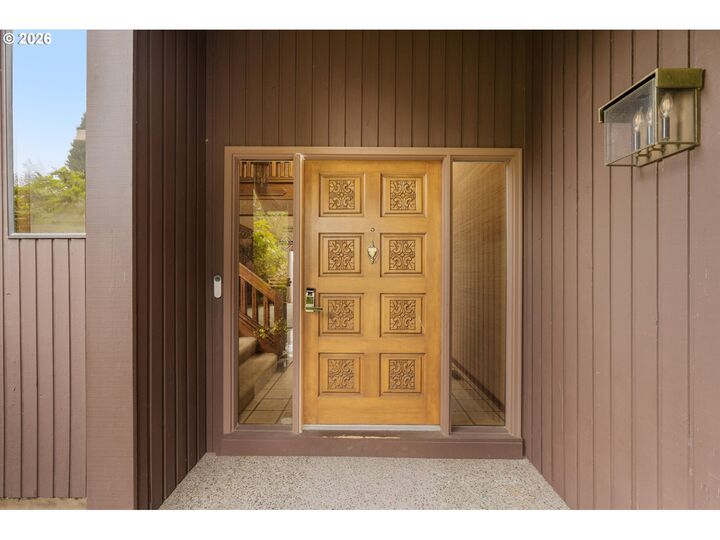 Property Photo:  3160 NE 156th Ave  OR 97230 