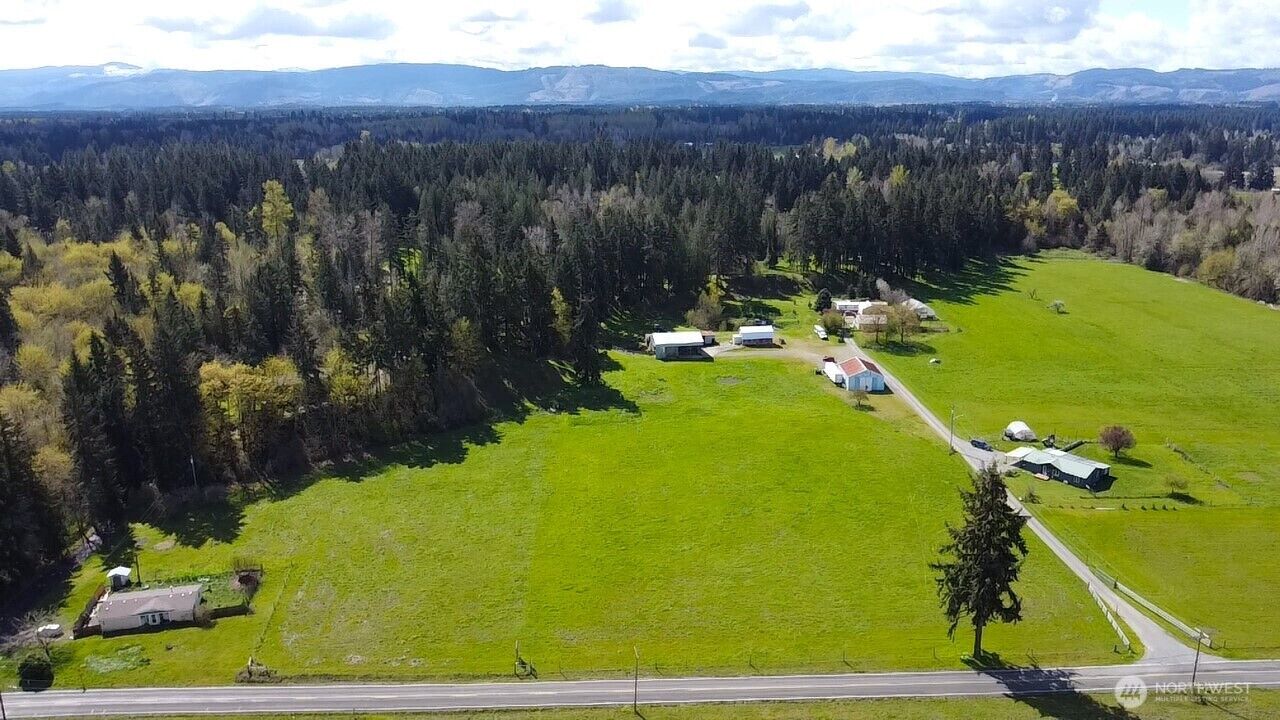 Property Photo:  17115  Hannus Road SE  WA 98597 