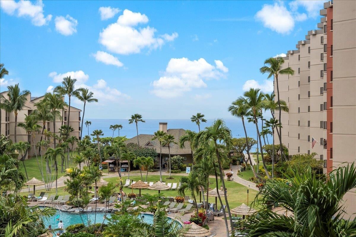 Property Photo: 3445 Lower Honoapiilani Rd 423 HI 96761