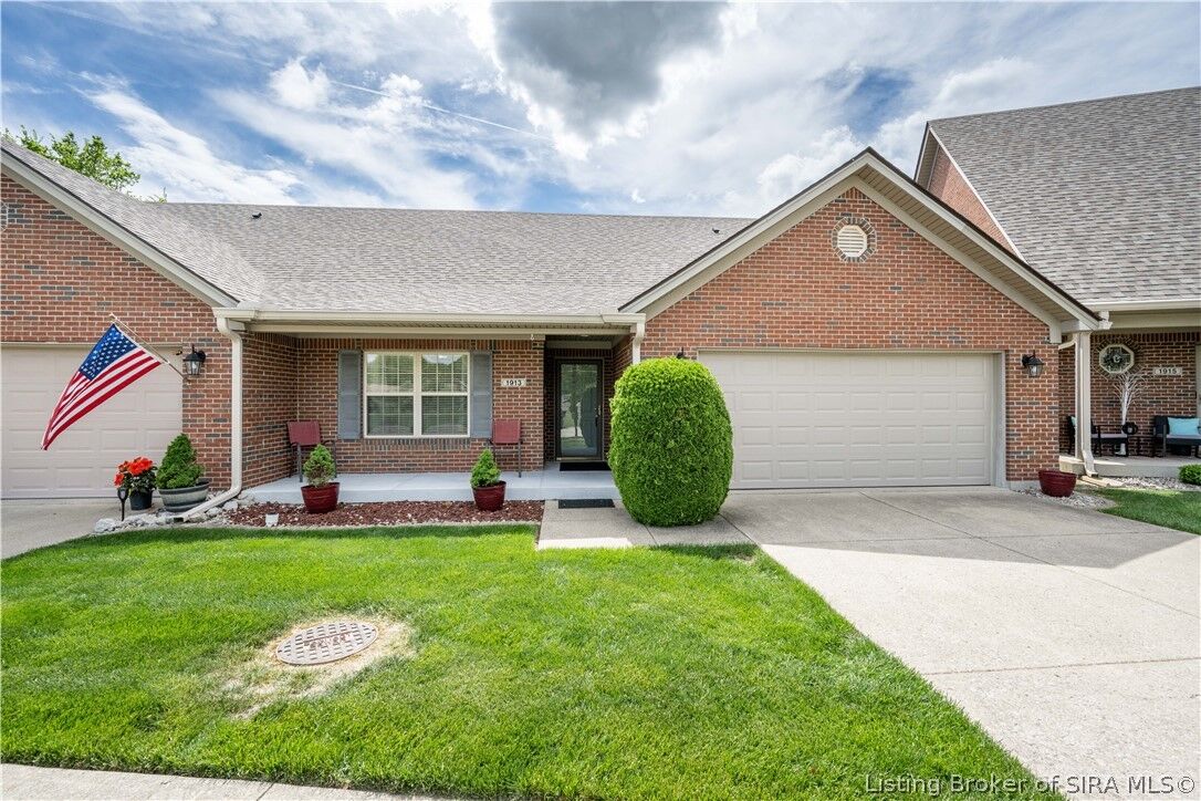 Property Photo:  1913 Edgewood Station Road  IN 47150 