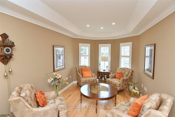 Property Photo: 97 Sunvale Place 5 ON L8E 4Z7