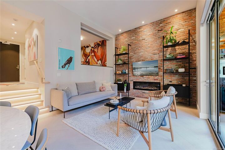 Property Photo: 427 Lampson St #207 BC V9A 0K5