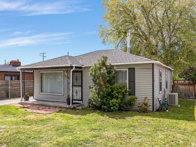 Property Photo:  729 N 1300 W  UT 84116 