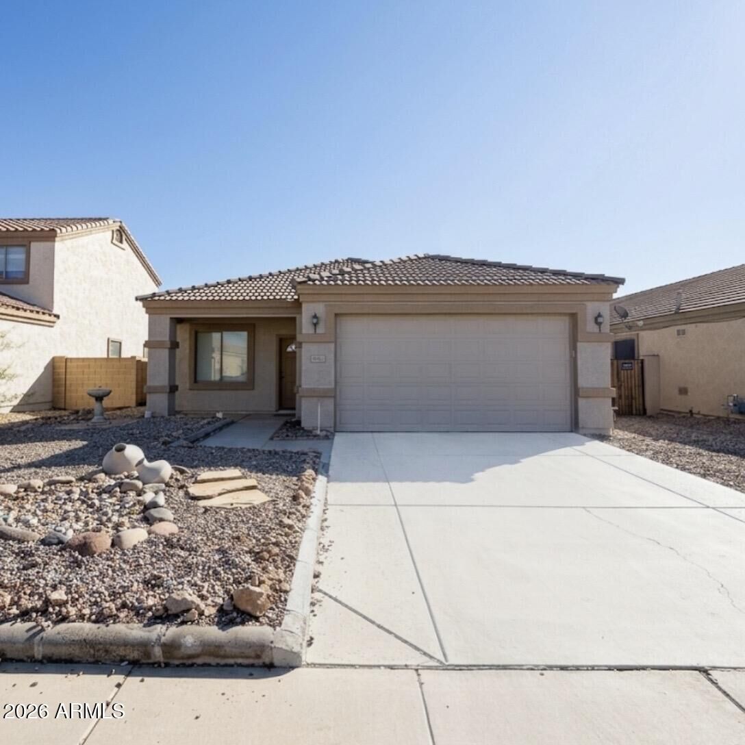 Property Photo:  7211 S 56th Drive  AZ 85339 